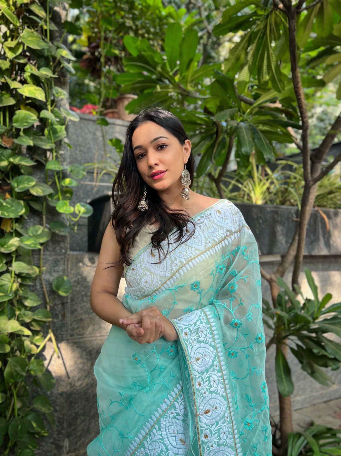 Saavi 01 Designer Party Wear Sarees Catalog
